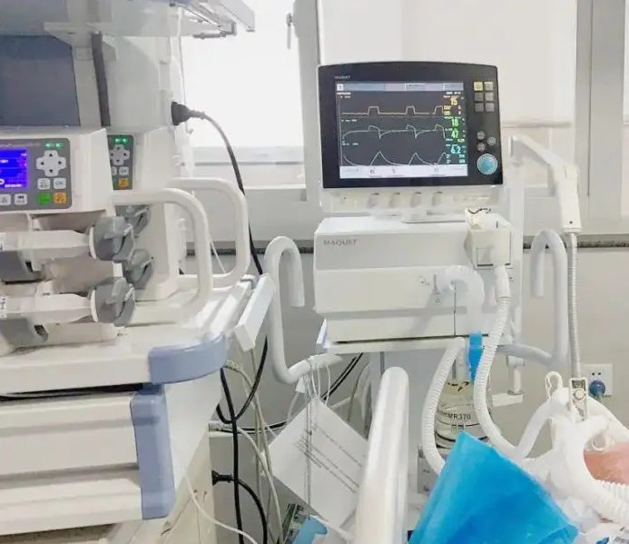 ICU重癥監(jiān)護(hù)病房設(shè)計(jì)方案麻煩嗎?如何布局空間呢?